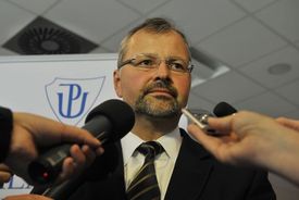 Celosvětově uznávaný plastický chirurg Bohdan Pomahač.