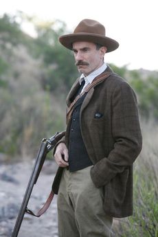 Nový Bond? Daniel Day Lewis zatím hrával docela jiné role...