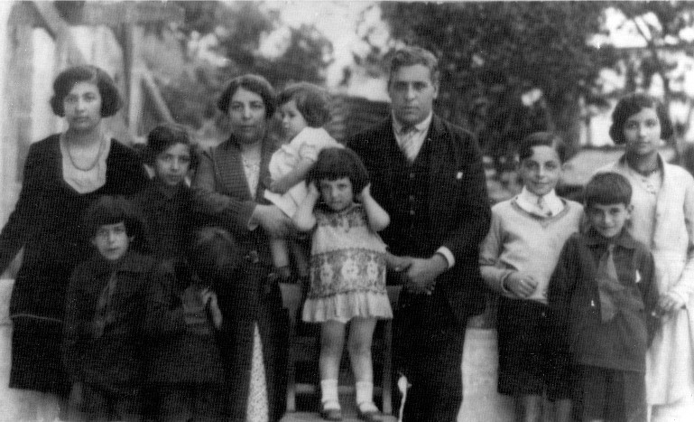 Aristides Sousa Mendes se svou rodinou.