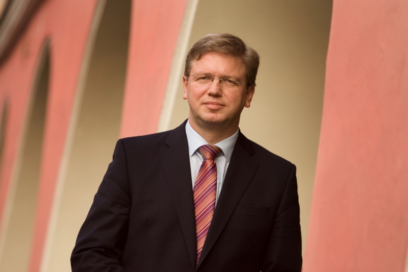 Štefan Füle.