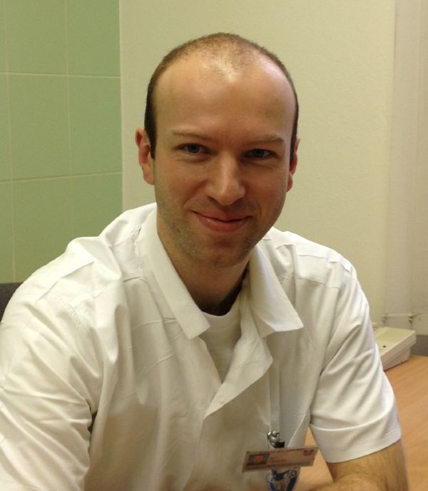 MUDr. Jan Pavelka bude odpovídat na otázky týkající se planých neštovic.