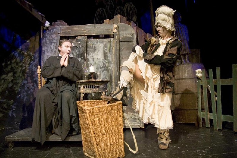 Inscenace lakomá Barka oslaví stou reprízu.