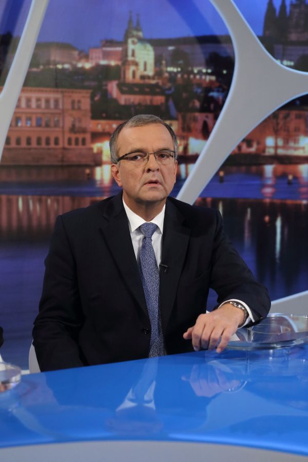 Miroslav Kalousek nebude v případu zastavení letadla ruského podnikatele stíhán.