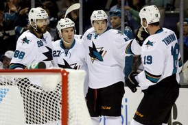 Tomáš Hertl má za sebou úspěšný debut.