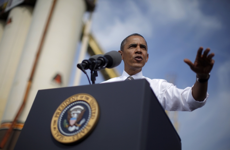 Barack Obama se místo cesty do Asie bude snažit o dosažení dohody s republikány.