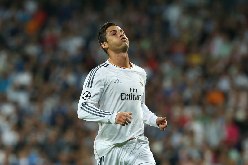 Fenomenální Cristiano Ronaldo rozhodl v samotném závěru. Fenomenální Cristiano Ronaldo rozhodl v samotném závěru.