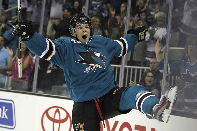 Velká radost Tomáše Hertla z historicky prvního gólu v NHL. Velká radost Tomáše Hertla z historicky prvního gólu v NHL.
