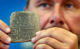 Bulharský archeolog Nikolaj Ovčarov.