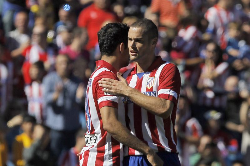 Hráči Atlétika se radují z gólu do sítě Celty Vigo.