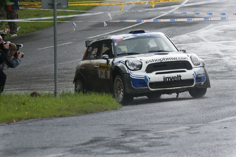 Automobilový jezdec Václav Pech.