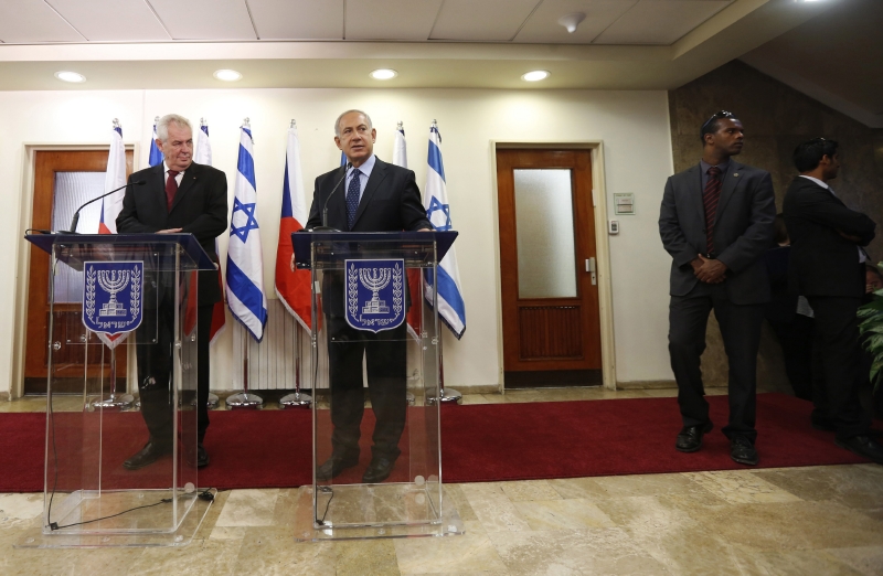 Prezident Miloš Zeman a premiér Izraele Benjamin Netanjahu. Prezident Miloš Zeman a premiér Izraele Benjamin Netanjahu.