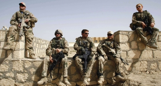 Vojáci Bundeswehru na základně Kunduz. Vojáci Bundeswehru na základně Kunduz.