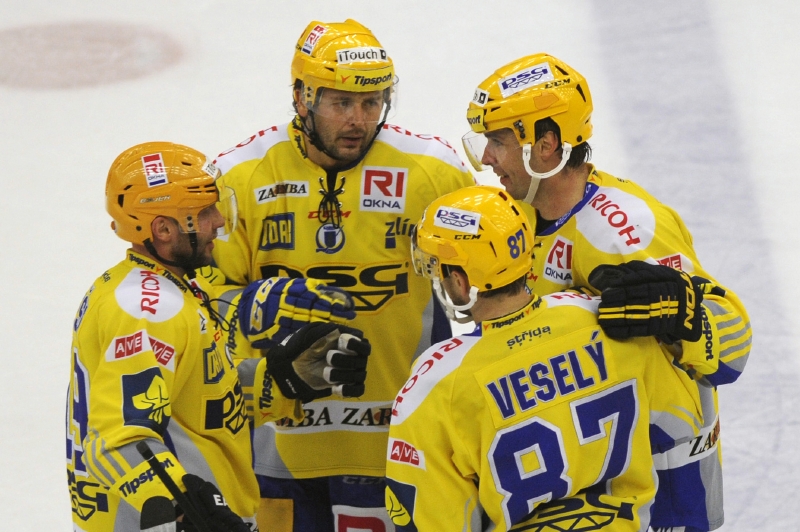 Zlín uspěl v repríze finále. Zlín uspěl v repríze finále.