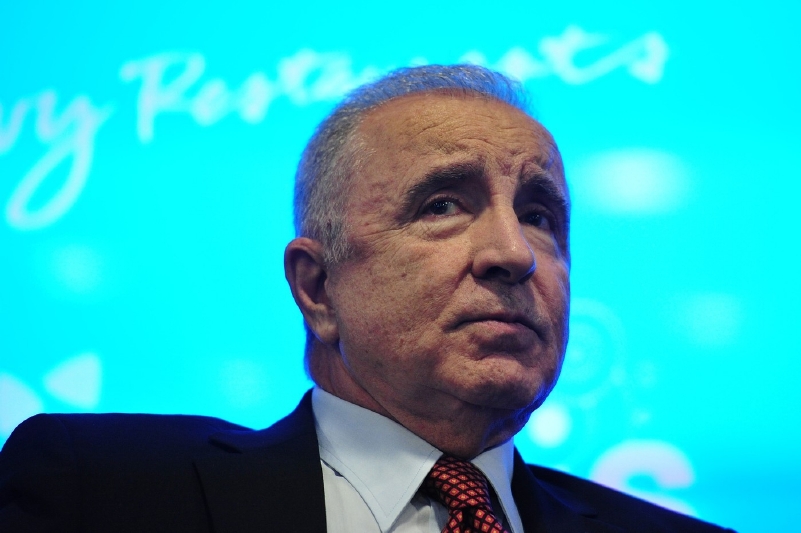 Prezident Galatasarye Ünal Aysal.