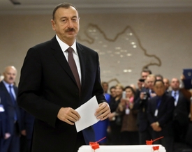 Prezidentovi Ilham Alijev.