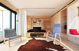 AIR House.