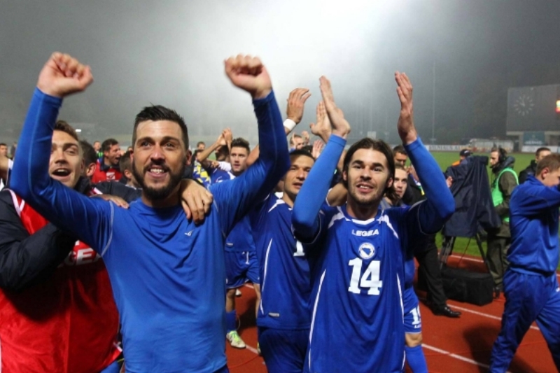 Fotbalisté Bosny a Hercegoviny postoupili poprvé v historii na mistrovství světa.