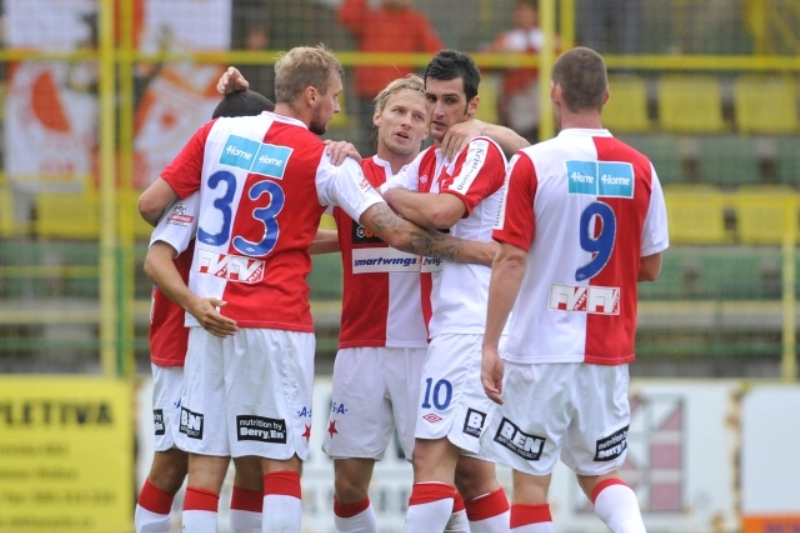 Fotbalisté Slavie si během sezony zatím moc radosti neužili. Pomůže jim reprezentační pauza?