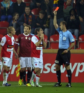 Posledním neúspěchem sešívaných před reprezentační přestávkou byla porážka v derby se Spartou.