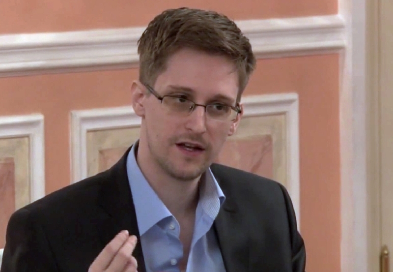 Edward Snowden vypadá dobře, tvrdí ti, kdo ukrývajícího se Američana navštívili.