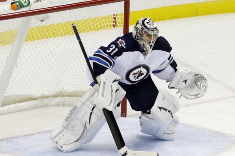 Brankář Winnipegu Jets Ondřej Pavelec.