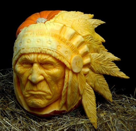 Indiánský náčelník podle Raye Villafanea.