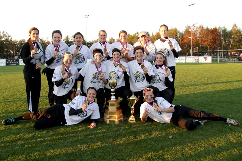 Softbalistky pražských Eagles.