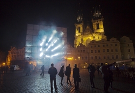 HyperCube na Staroměstském náměstí.