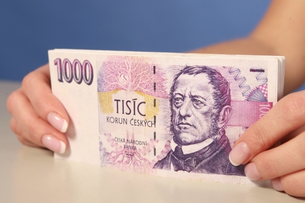 Víte, jak nenaletět podvodům finančních poradců? (ilustrační foto)