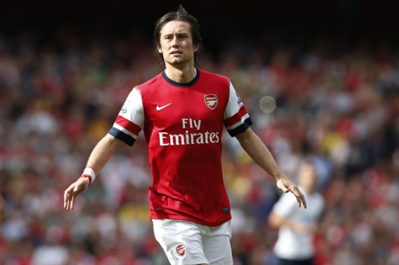 Tomáš Rosický bude s Arsenalem hostit Dortmund. Tomáš Rosický bude s Arsenalem hostit Dortmund.