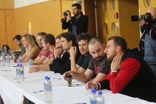 Odborná porota, ve které zasedli také tři hokejisté a basketbalista.