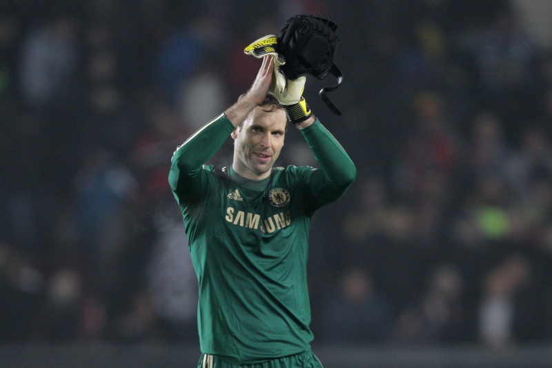 Petr Čech vychytal proti Schalke čisté konto.