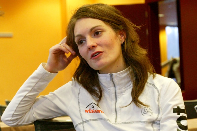 Kateřina Emmons KSČM volit určitě nebude. Kateřina Emmons KSČM volit určitě nebude.