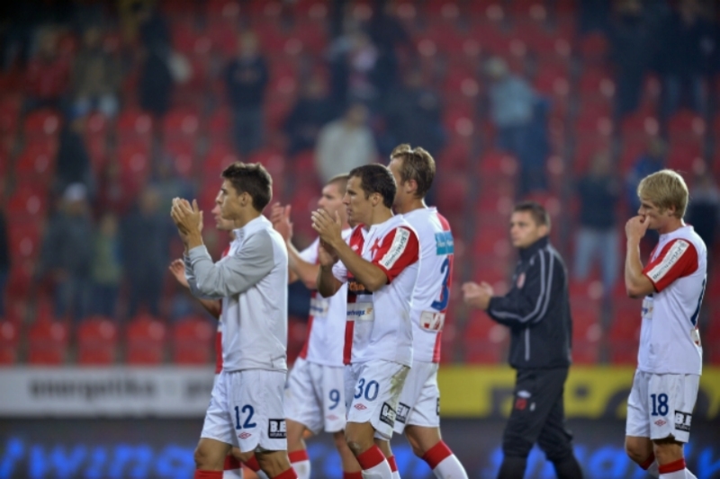 Fotbalisty pražské Slavie čeká osmifinálová odveta s Varnsdorfem.
