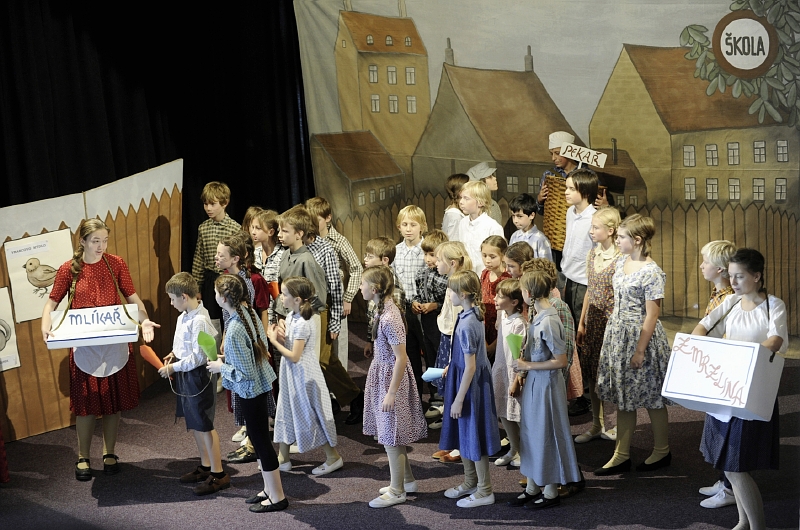 Dětská opera Brundibár se před dvěma lety hrála i ve zdech Terezína, kde měla v roce 1943 premiéru.