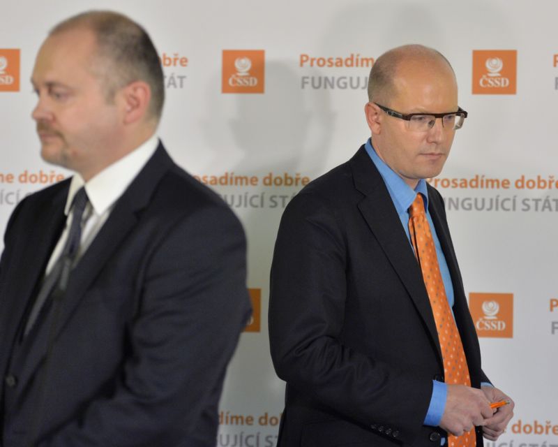 Zleva Michal hašek a Bohuslav Sobotka.