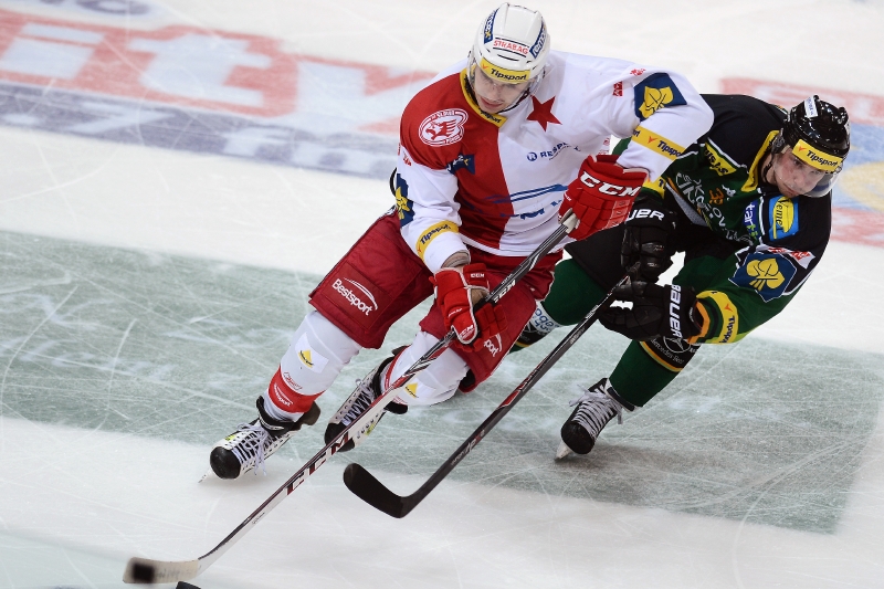 Slavia porazila Karlovy Vary.