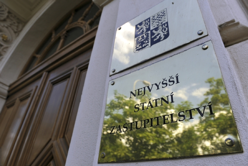 Nejvyšší státní zastupitelství zrušilo stíhání bývalého šéfa Ředitelství silnic a dálnic.
