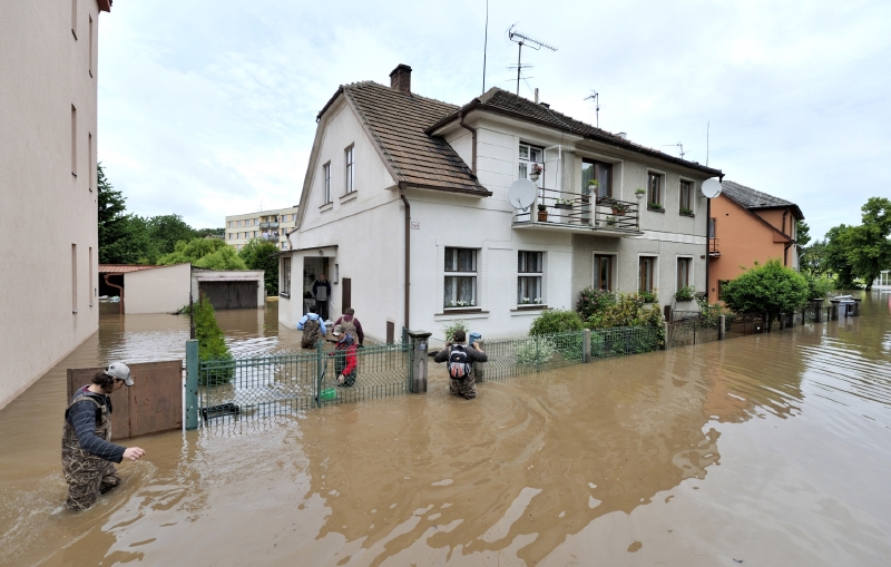 Povodně nadělaly lidem velké újmy na majetku.