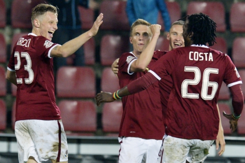 Vedoucí Sparta na svém hřišti přivítá druhé Teplice.