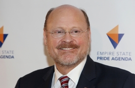 Kandidát Joe Lhota.