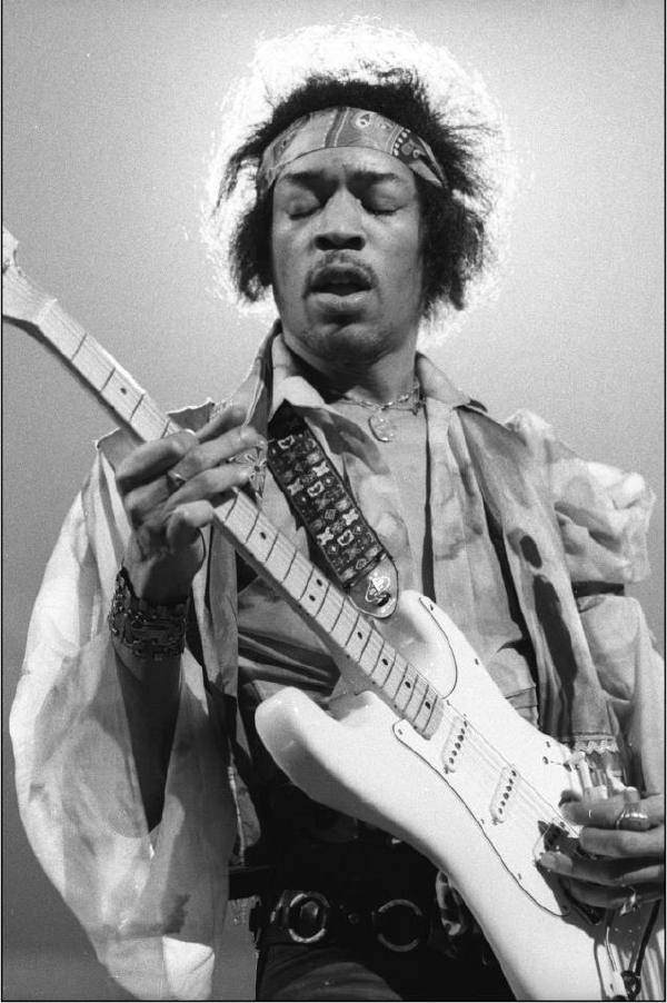 Nezaměnitelný kytarista Jimi Hendrix. Nezaměnitelný kytarista Jimi Hendrix.