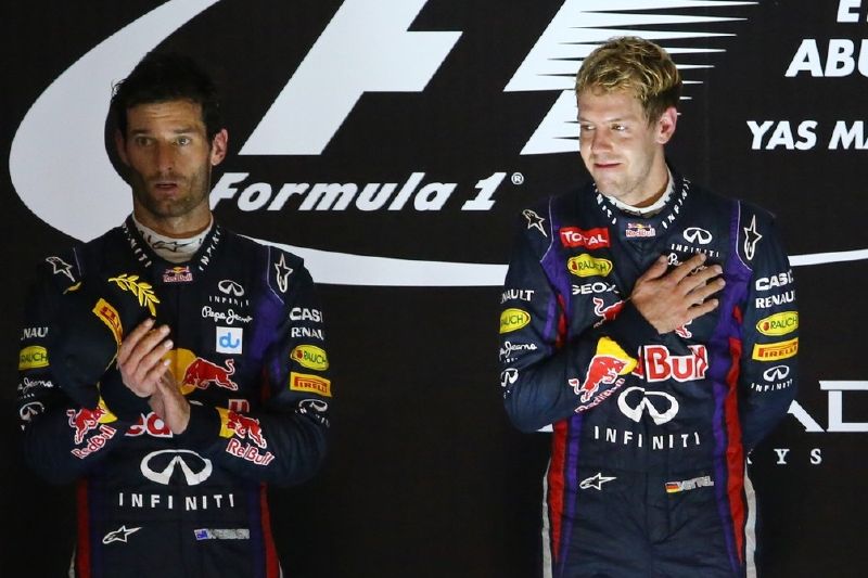 Obrázek, který bude brzy minulostí. Mark Webber (vlevo) a Sebastian Vettel jako týmoví kolegové. 