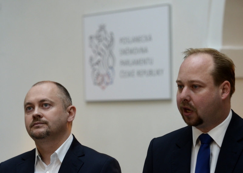 Michal Hašek a Jeroným Tejc rezignovali na své funkce.