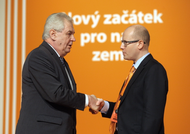 Bohuslav Sobotka a Miloš Zeman.