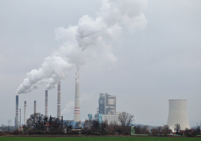 Společnost Czech Coal měla údajně Elektrárně Mělník (na fotografii) dodat předražené uhlí. Pokuta, která za tento čin padla, však neplatí.