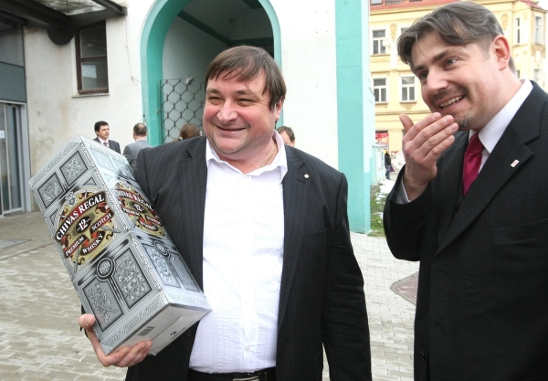Roman Houska (vlevo).