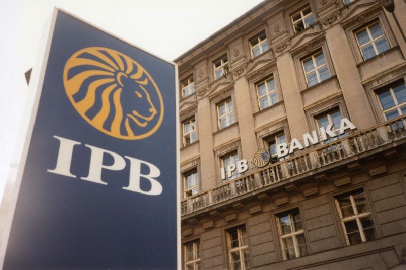 Padlá IPB vytvořila v daňových rájích složitou strukturu fondů.