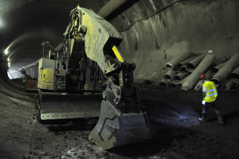 Rozestavěný tunel Blanka.