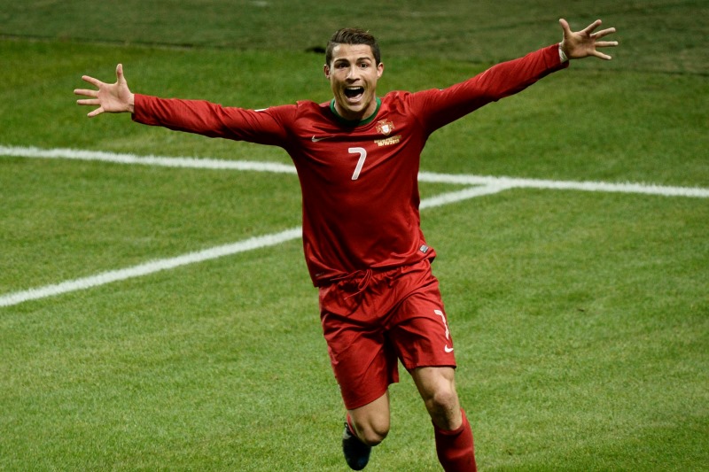 Portugalský kanonýr Cristiano Ronaldo.